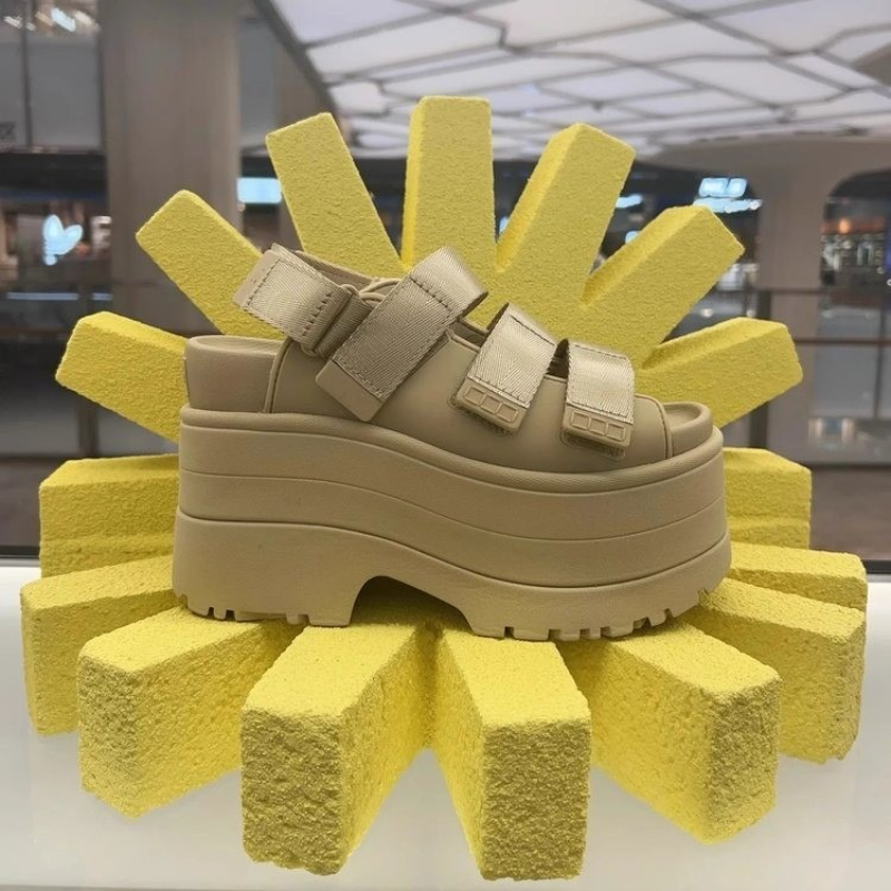 Thick-soled, High-raised, Toe- - Anti Loop Rubber のレビューと価格
