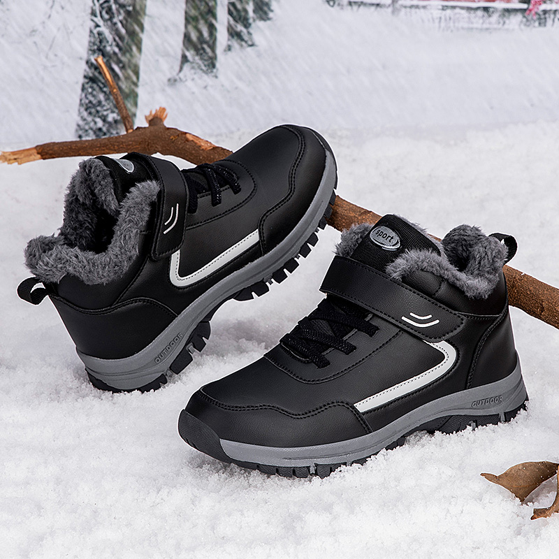 ELUVA Thermal Boots for Men Wi - Anti Loop Rubber のレビューと価格